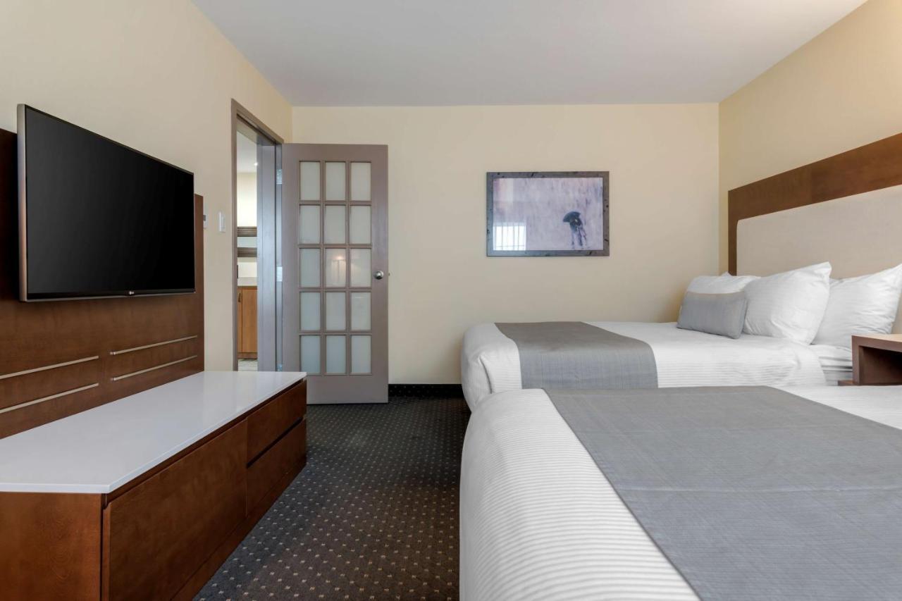 Best Western Plus Woodstock Hotel Conference Centre エクステリア 写真