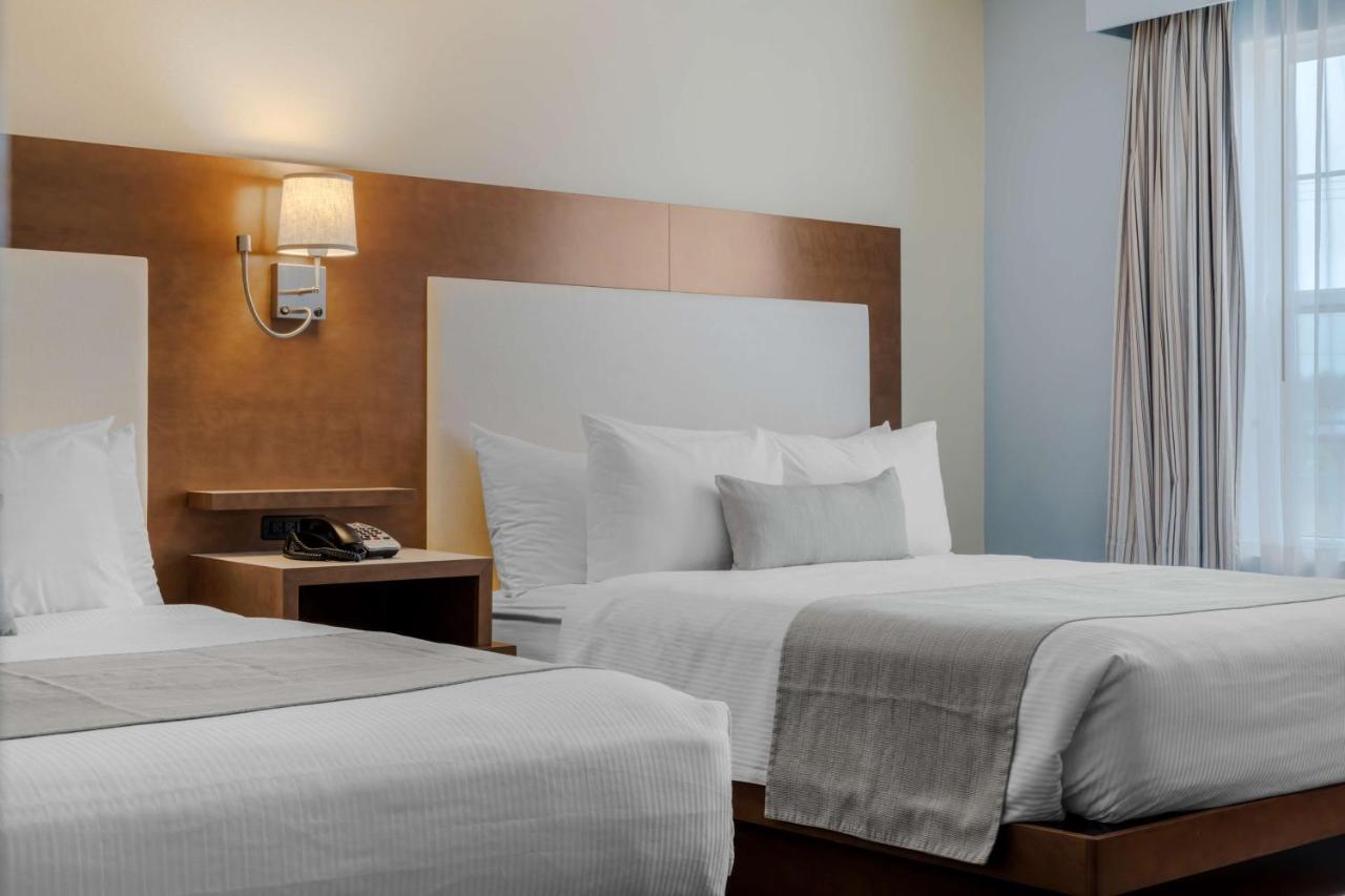 Best Western Plus Woodstock Hotel Conference Centre エクステリア 写真