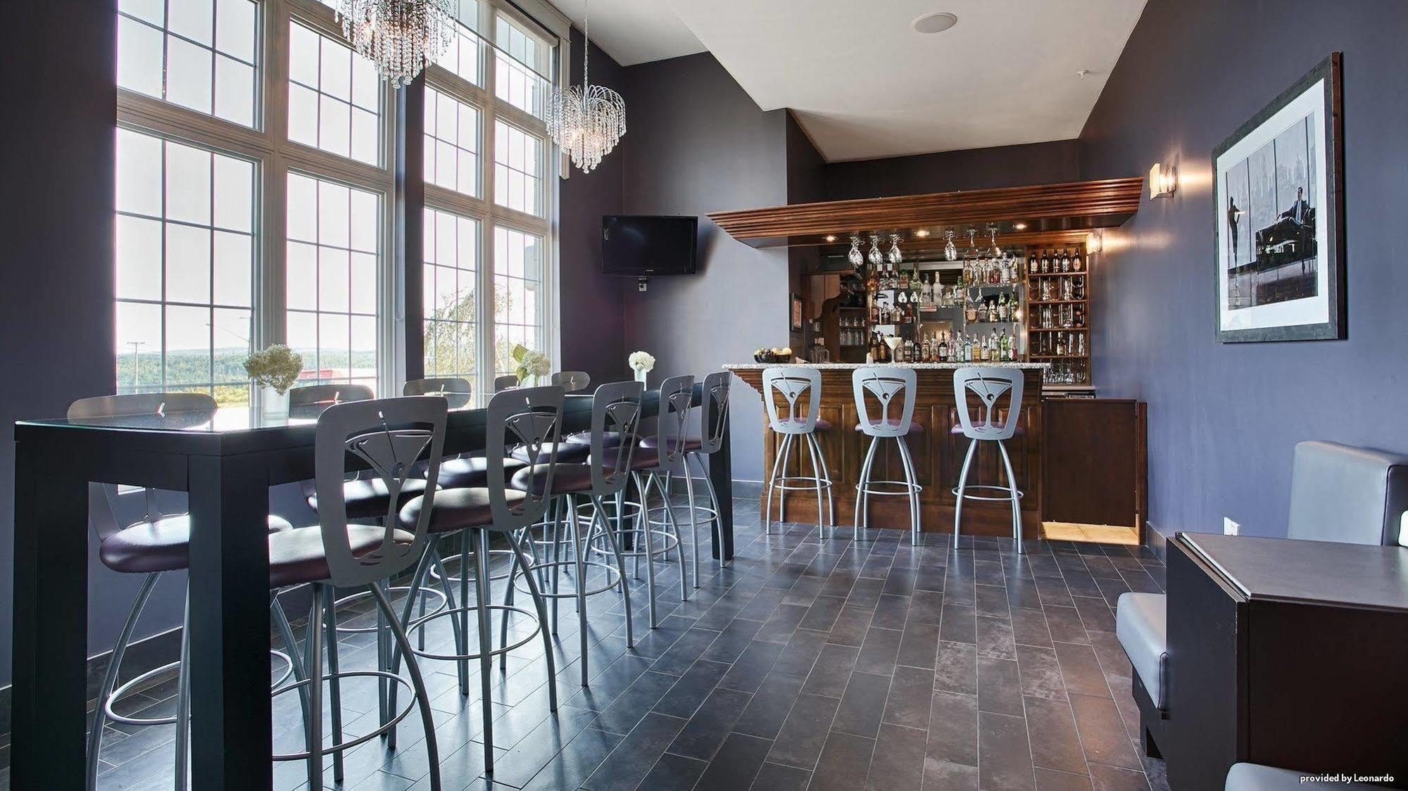 Best Western Plus Woodstock Hotel Conference Centre エクステリア 写真