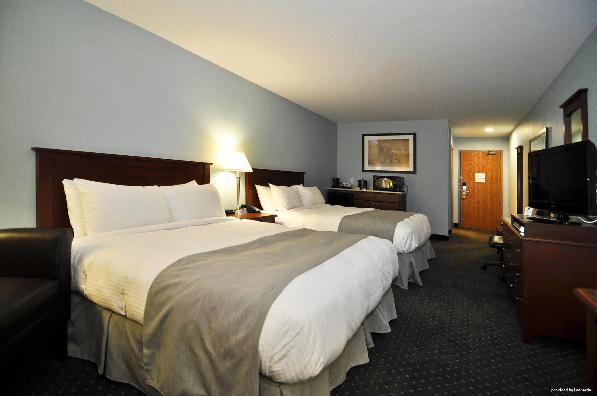 Best Western Plus Woodstock Hotel Conference Centre 部屋 写真